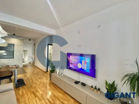 Sale, two bedroom apartment, 57m², Crveni Krst, Beograd - image 2