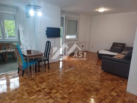 Izdavanje, trosoban stan, 80m², Novo naselje, Novi Sad - image 3