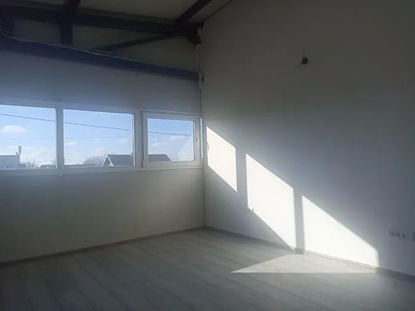 Rent, office space, 760m², Surčin (mesto), Surčin