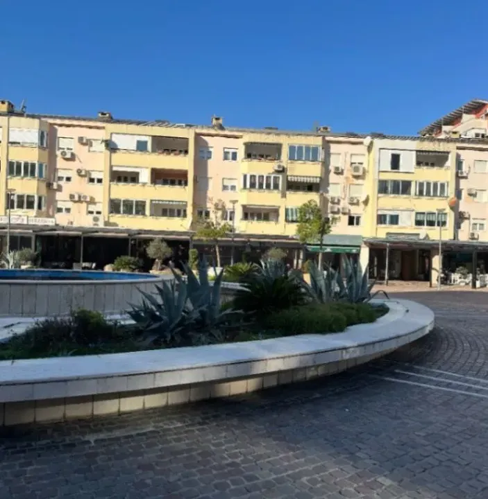 Izdavanje, jednosoban stan, 45m², Preko Morače, Podgorica