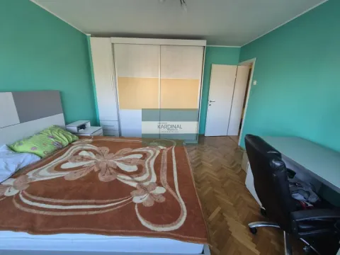 Prodaja, trosoban stan, 73m², Centar, Jagodina - image 5