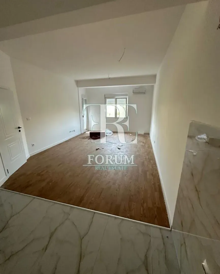 Prodaja, dvosoban stan, 68m², Zabjelo, Podgorica