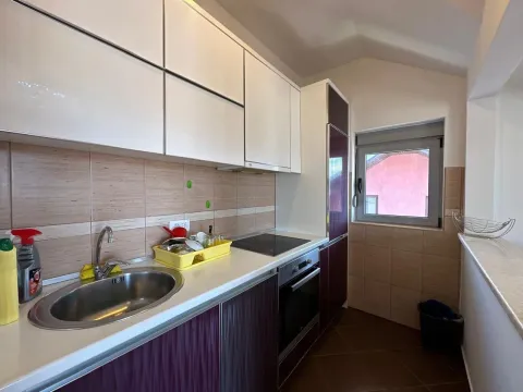 Prodaja, jednosoban stan, 45m², Stari Aerodrom, Podgorica - image 8