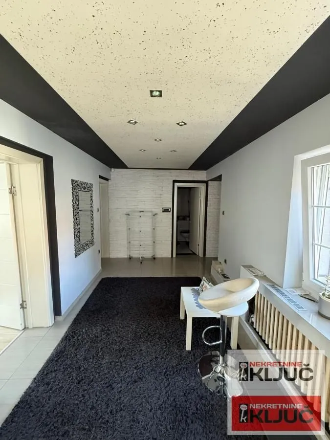 Izdavanje, kuća, 130m², Salajka, Novi Sad Sve Podlokacije