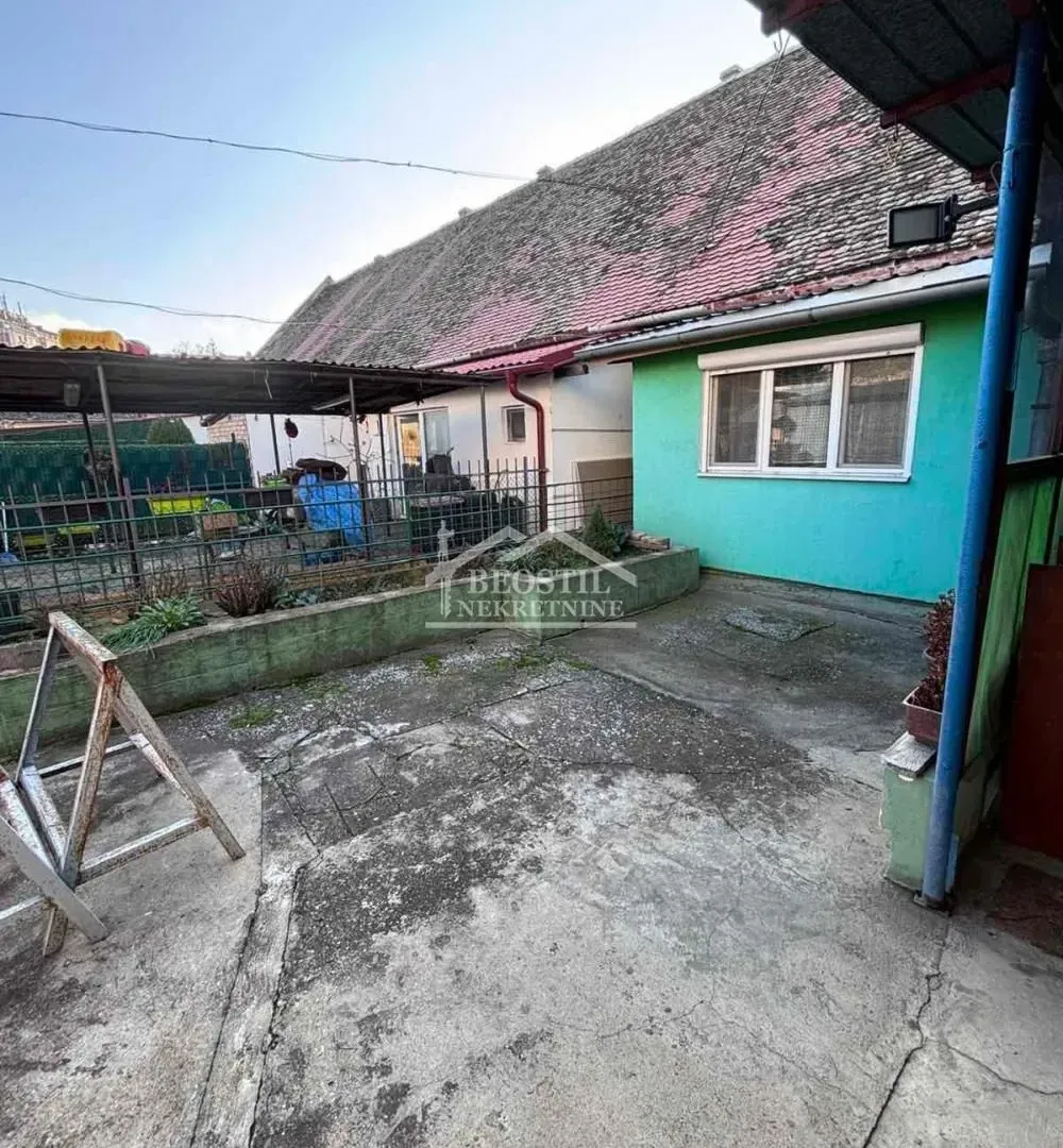 Prodaja, trosoban stan, 70m², Centar, Pančevo