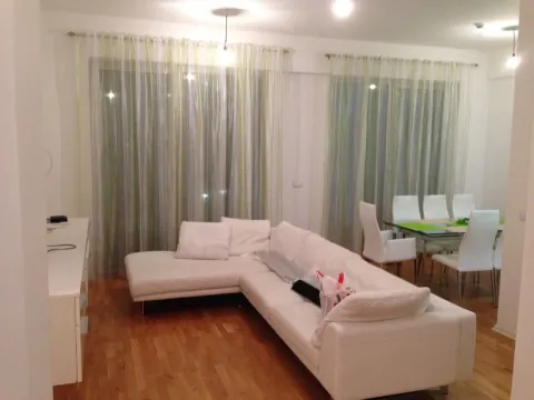 Prodaja, stan, 105m², Bečići, Budva - image 2