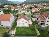 Prodaja, kuća, 225m², Tološi, Podgorica - image 15