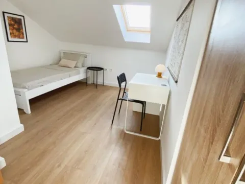 Izdavanje, dvosoban stan, 68m², Centar, Podgorica - image 6