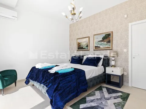 Izdavanje, kuća, 150m², Donja Lastva, Tivat - image 7