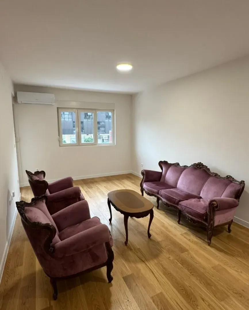 Rent, one bedroom apartment, 49m², Central Point, Podgorica