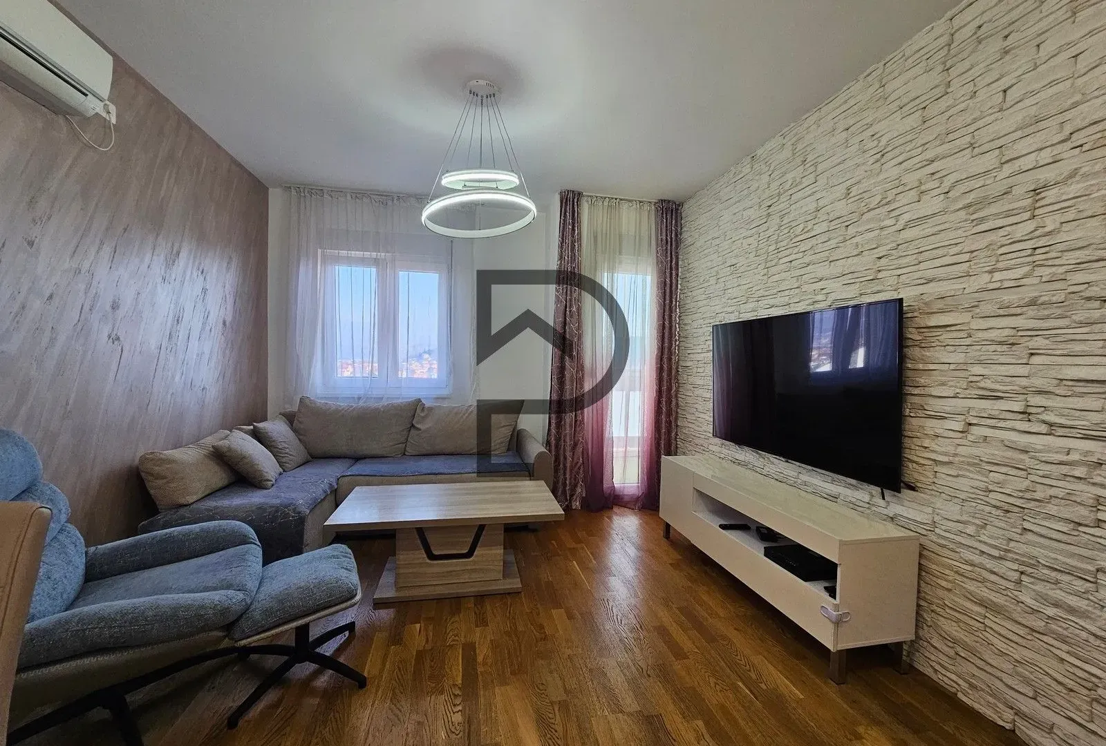 Rent, apartment, 43m², City Kej, Podgorica