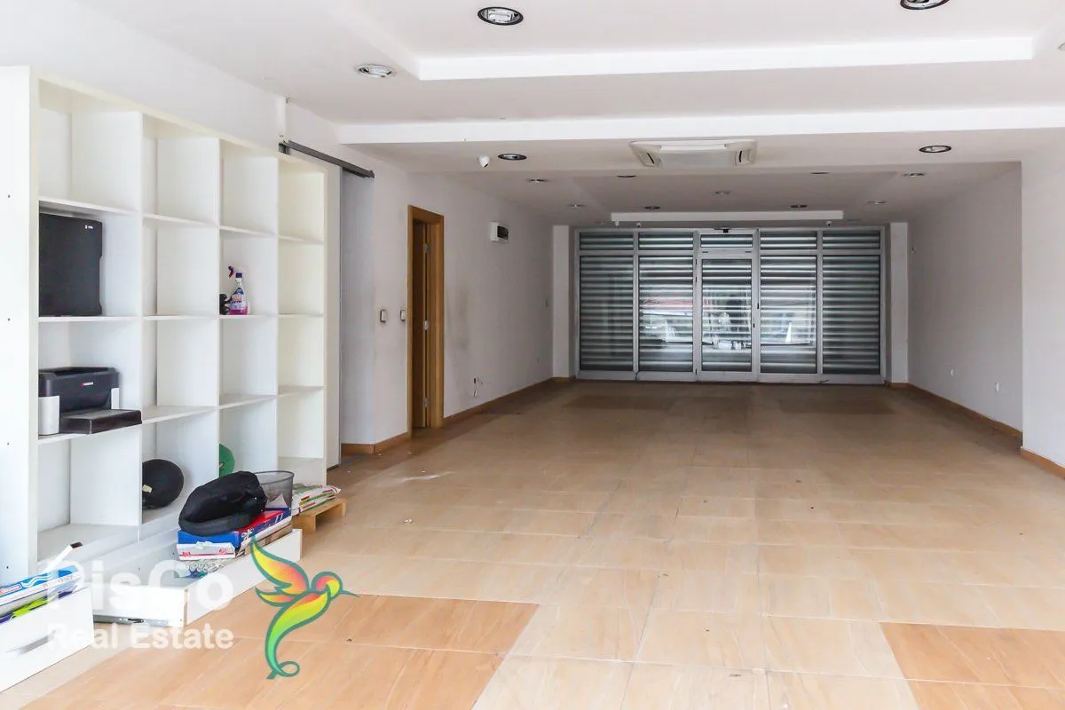 Rent, office space, 80m², Pobrežje, Podgorica
