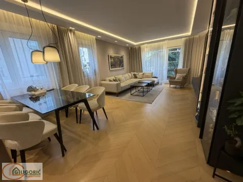 Prodaja, trosoban stan, 87m², Savski Venac, Beograd - image 10