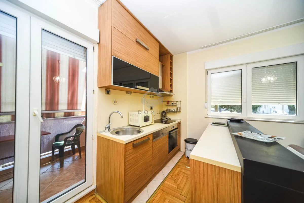 Izdavanje, dvosoban stan, 57m², Preko Morače, Podgorica