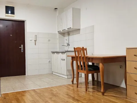 Rent, one bedroom apartment, 35m², Zagorič, Podgorica - image 2