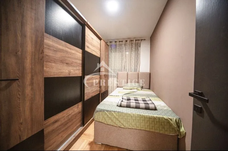Rent, two bedroom apartment, 65m², Stari Aerodrom, Podgorica