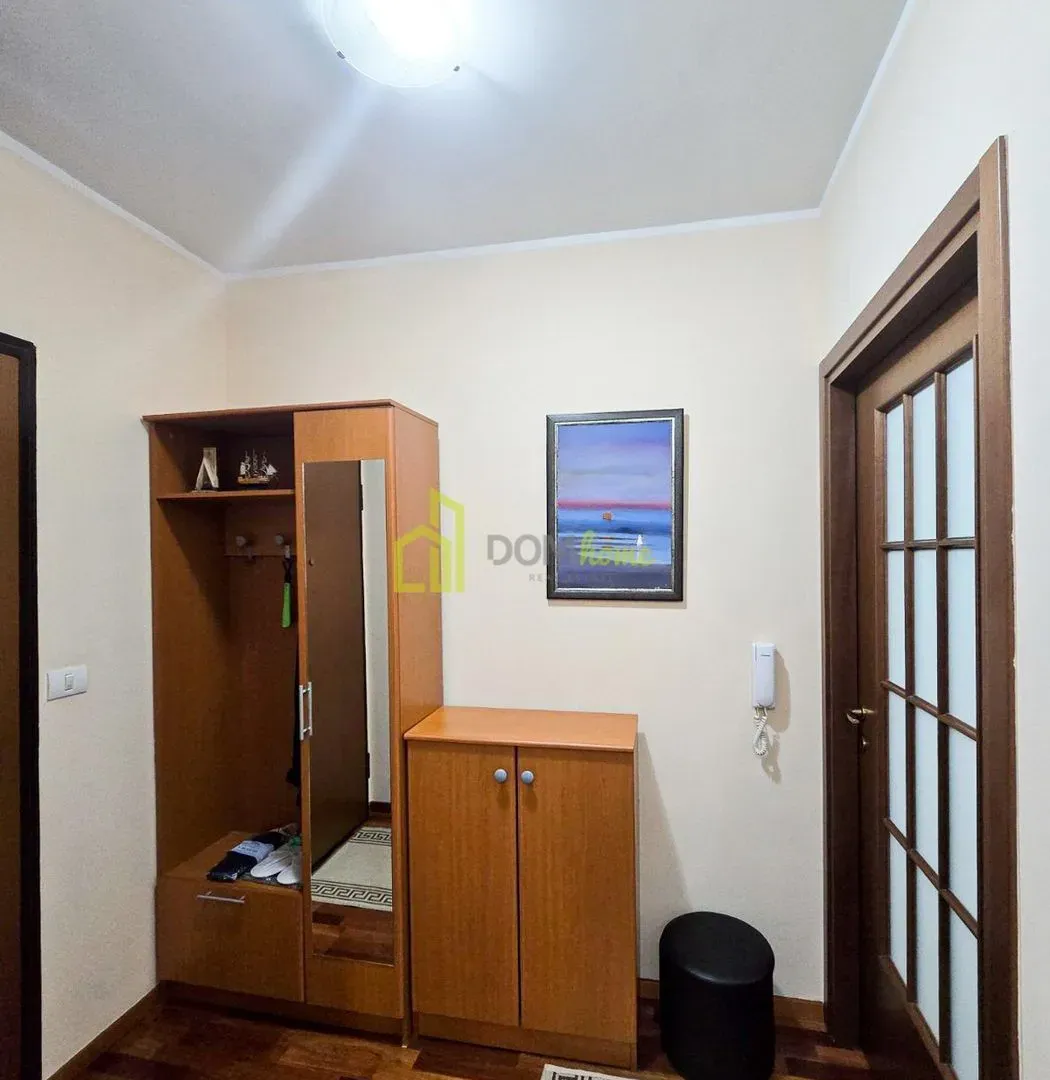 Izdavanje, dvosoban stan, 75m², City Kvart, Podgorica