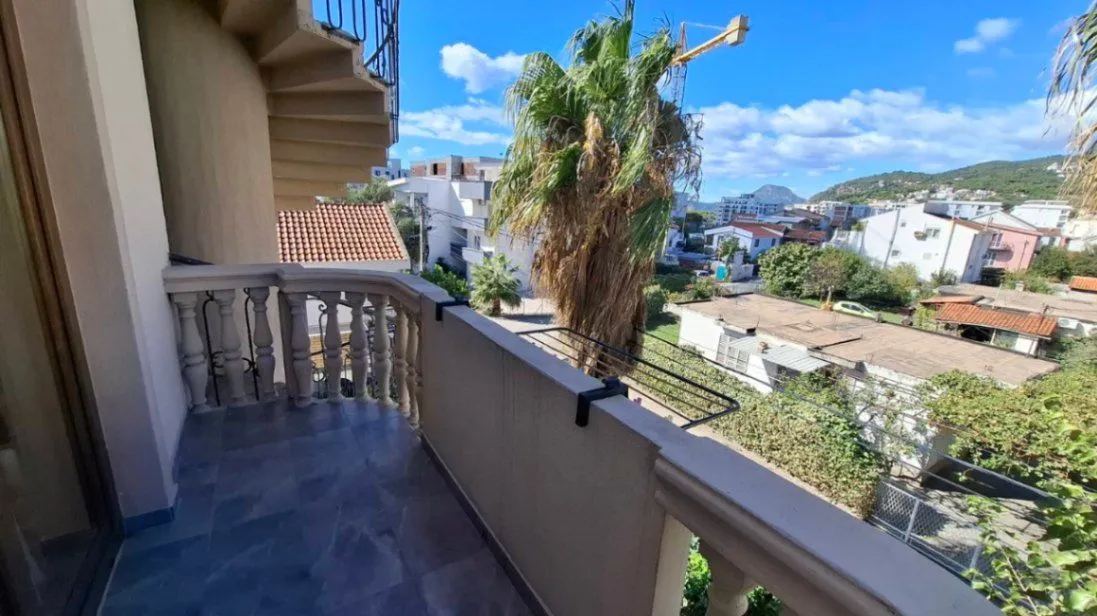 Rent, one bedroom apartment, 50m², Ilino, Bar