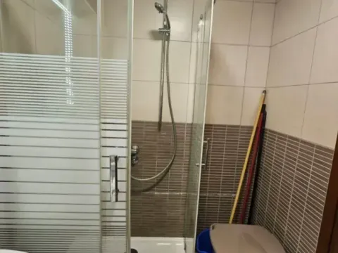 Izdavanje, jednosoban stan, 43m², Tološka šuma, Podgorica - image 9