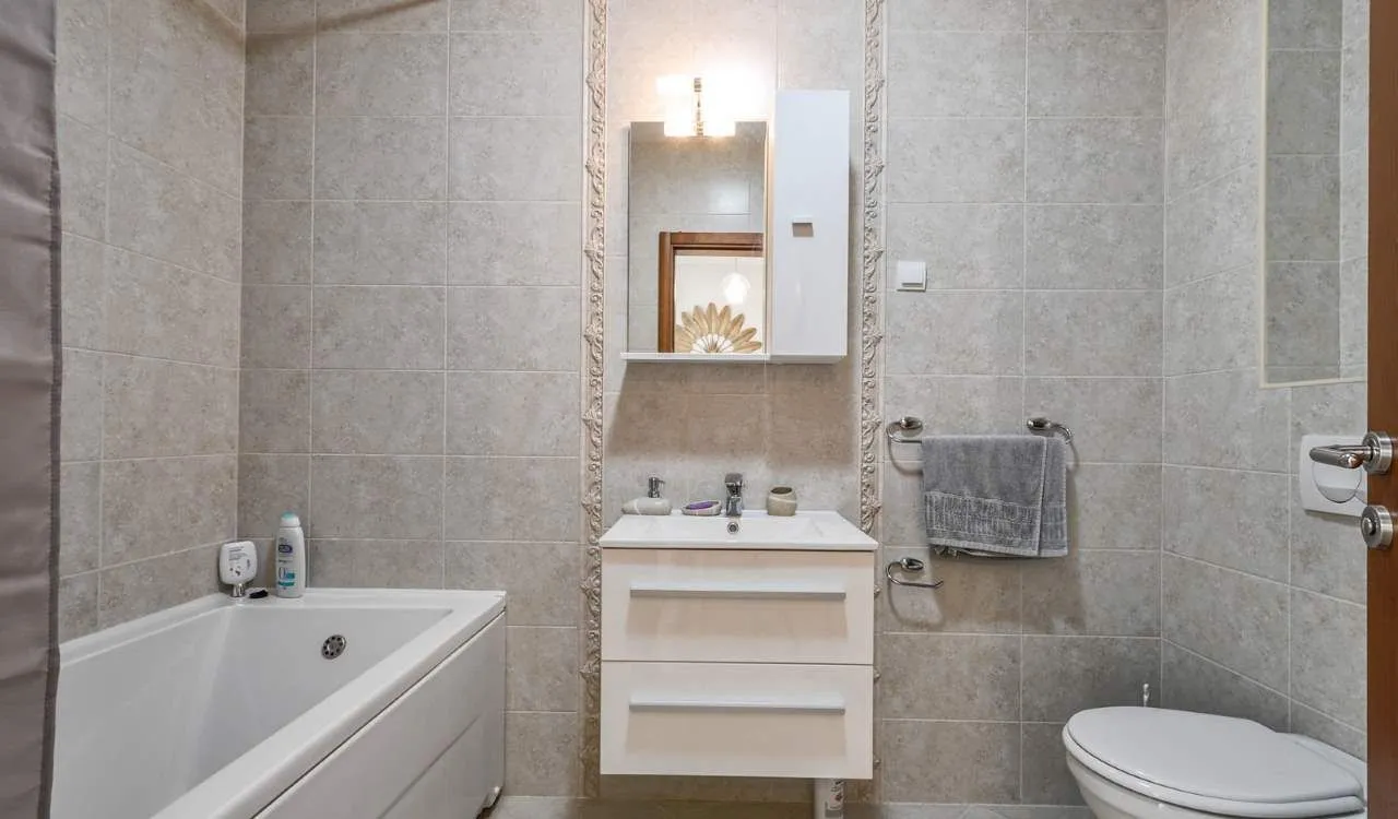 Prodaja, dvosoban stan, 88m², Bečići, Budva