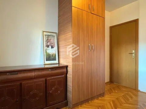 Izdavanje, dvosoban stan, 61m², Blok 9, Podgorica - image 10