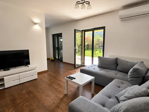 Rent, house, 128m², Podgorica, Crna Gora - image 2