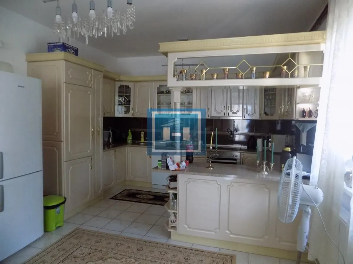 Sale, house, 230m², Gloždak, Paraćin