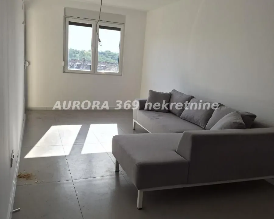 Rent, two bedroom apartment, 62m², Irig, Srbija