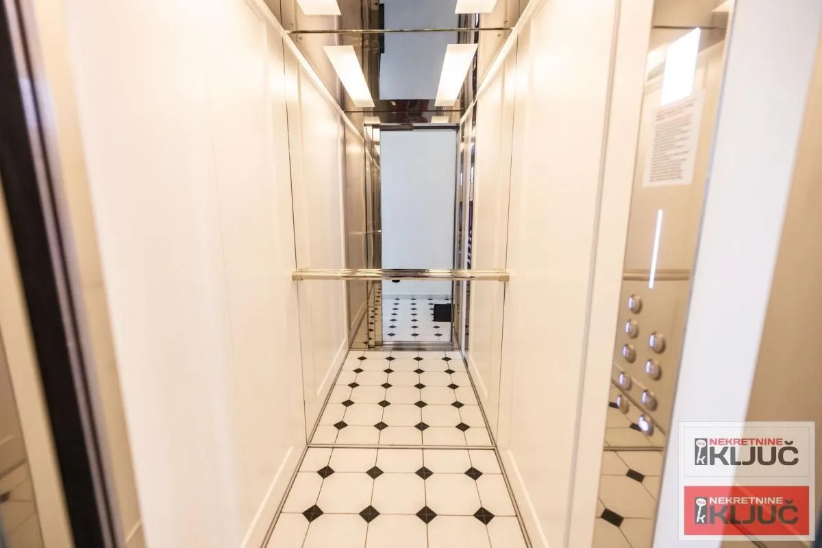 Izdavanje, četvorosoban stan, 135m², Tatarsko brdo, Petrovaradin