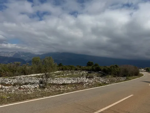 Zemljište in Lješevići