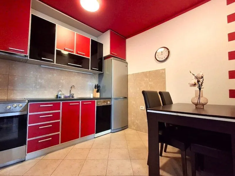 Prodaja, stan, 42m², 1 maj, Podgorica