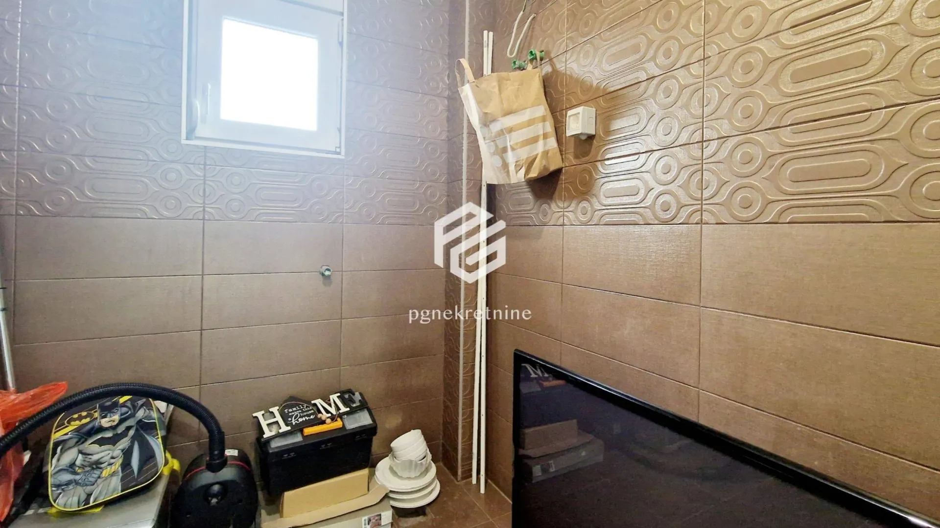 Rent, house, 147m², Donji Kokoti, Podgorica