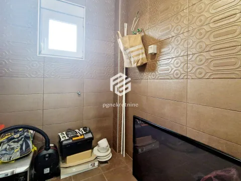 Rent, house, 147m², Donji Kokoti, Podgorica - image 15