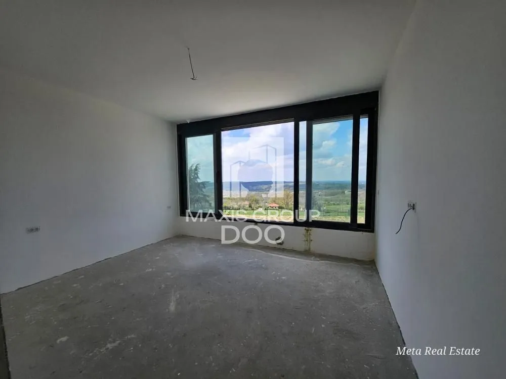 Prodaja, kuća, 272m², Kosmaj, Sopot