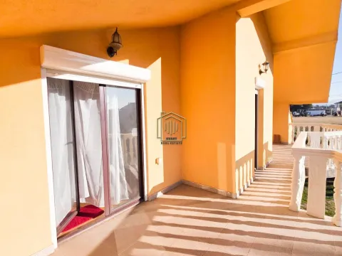 Prodaja, kuća, 350m², Zlatica, Podgorica - image 21