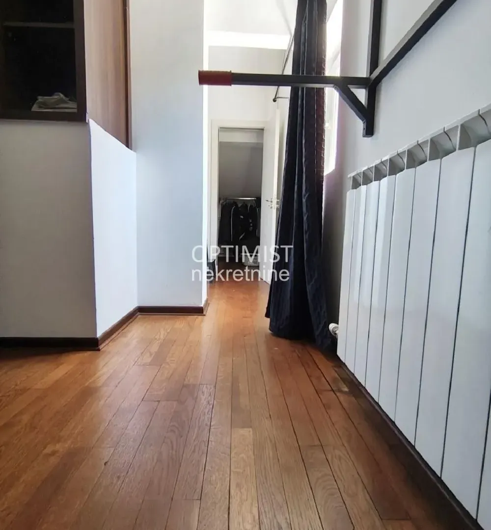 Sale, four bedroom apartment, 115m², Voždovac Sve Podlokacije, Beograd