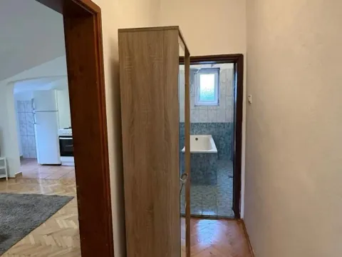 Izdavanje, stan, 65m², Zagorič, Podgorica - image 5