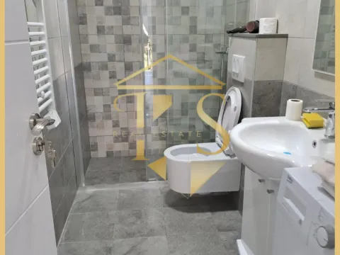 Rent, one bedroom apartment, 47m², Centar, Tivat - image 8