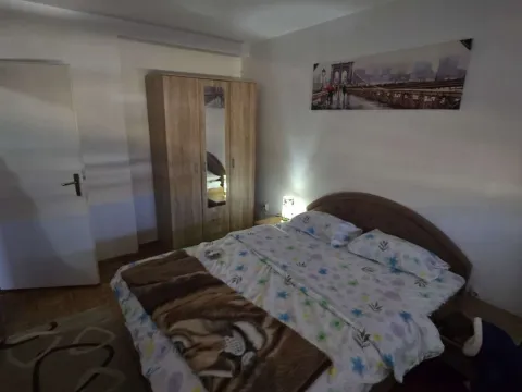 Rent, one bedroom apartment, 41m², Centar, Cetinje - image 11