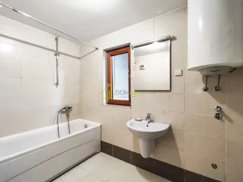 Izdavanje, dvosoban stan, 87m², Tološka šuma, Podgorica - image 6