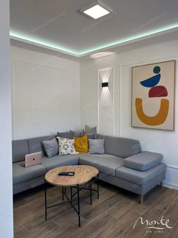Prodaja, jednosoban stan, 40m², Seljanovo, Tivat
