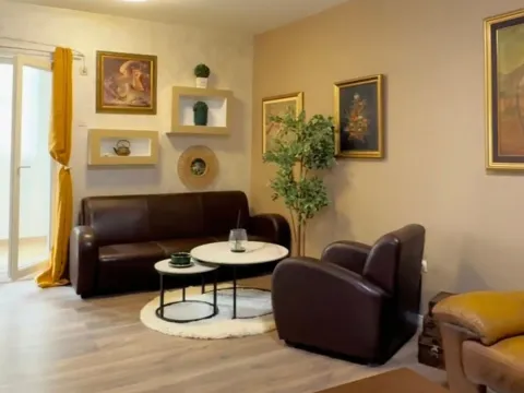 Rent, three bedroom apartment, 106m², Preko Morače, Podgorica - image 2