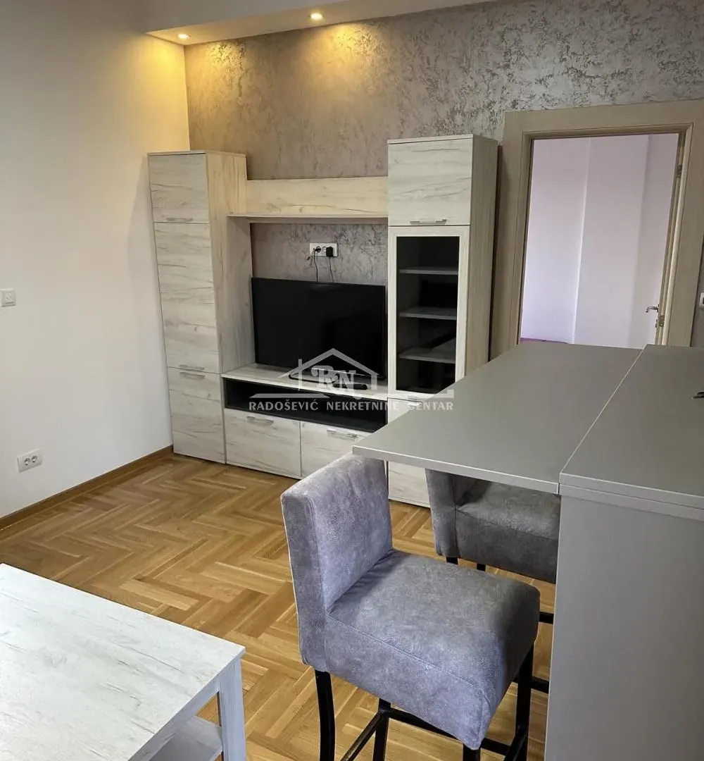 Sale, one bedroom apartment, 37m², Zvezdara Sve Podlokacije, Beograd