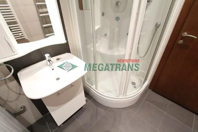 Rent, three bedroom apartment, 103m², Savski Venac, Beograd