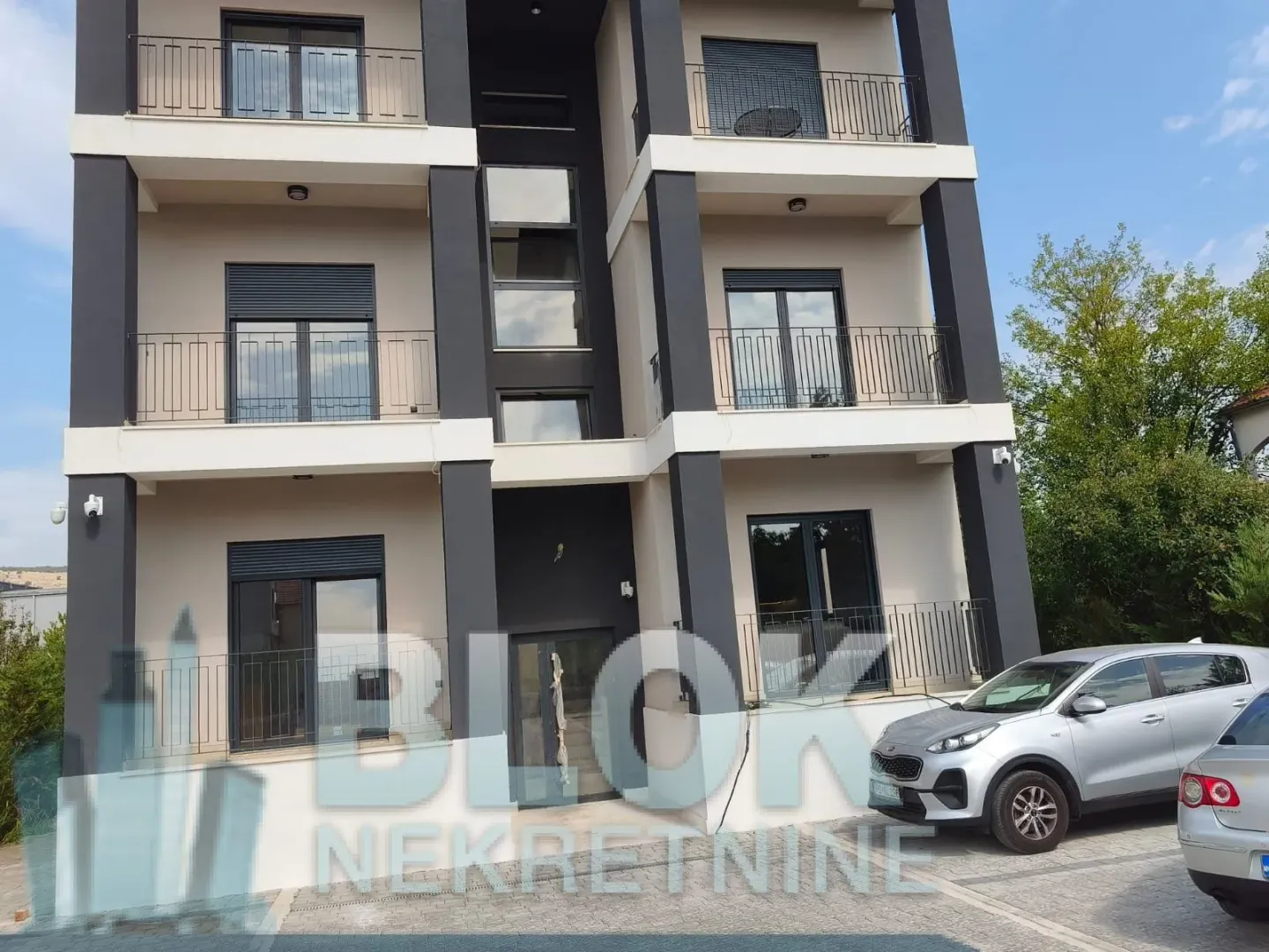 Izdavanje, dvosoban stan, 70m², Dalmatinska ulica, Podgorica