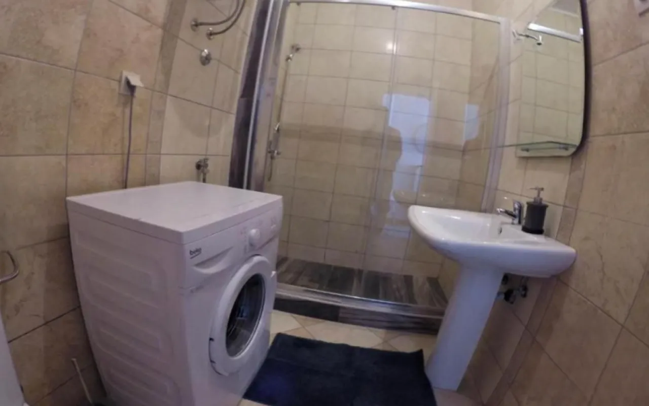 Rent, studio apartment, 32m², Bečići, Budva
