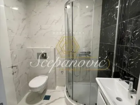 Prodaja, stan, 40m², Petrovaradin, Novi Sad - image 2