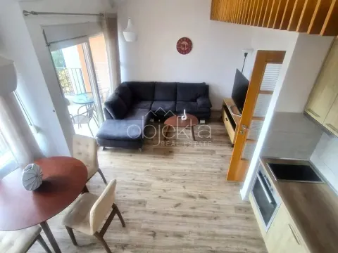 Rent, apartment, 45m², Tivat, Crna Gora - image 2