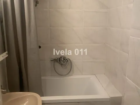 Prodaja, jednosoban stan, 32m², Gundulićev Venac, Beograd - image 4