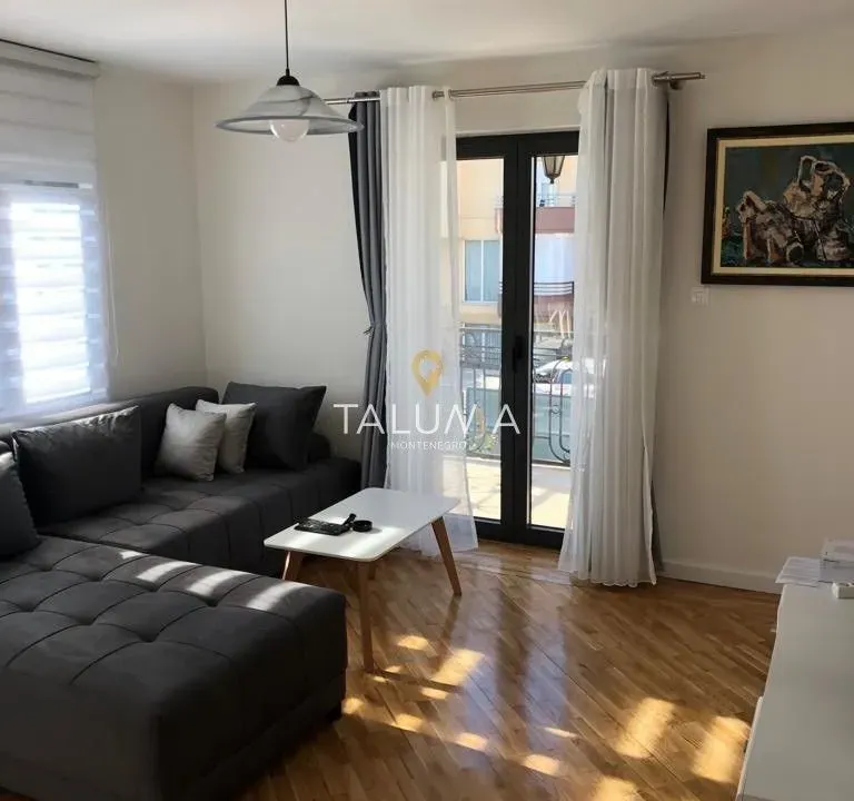 Rent, two bedroom apartment, 72m², Momišići, Podgorica